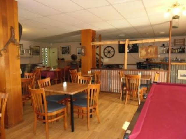 Banjo Paterson Motor Inn Townsville Ngoại thất bức ảnh