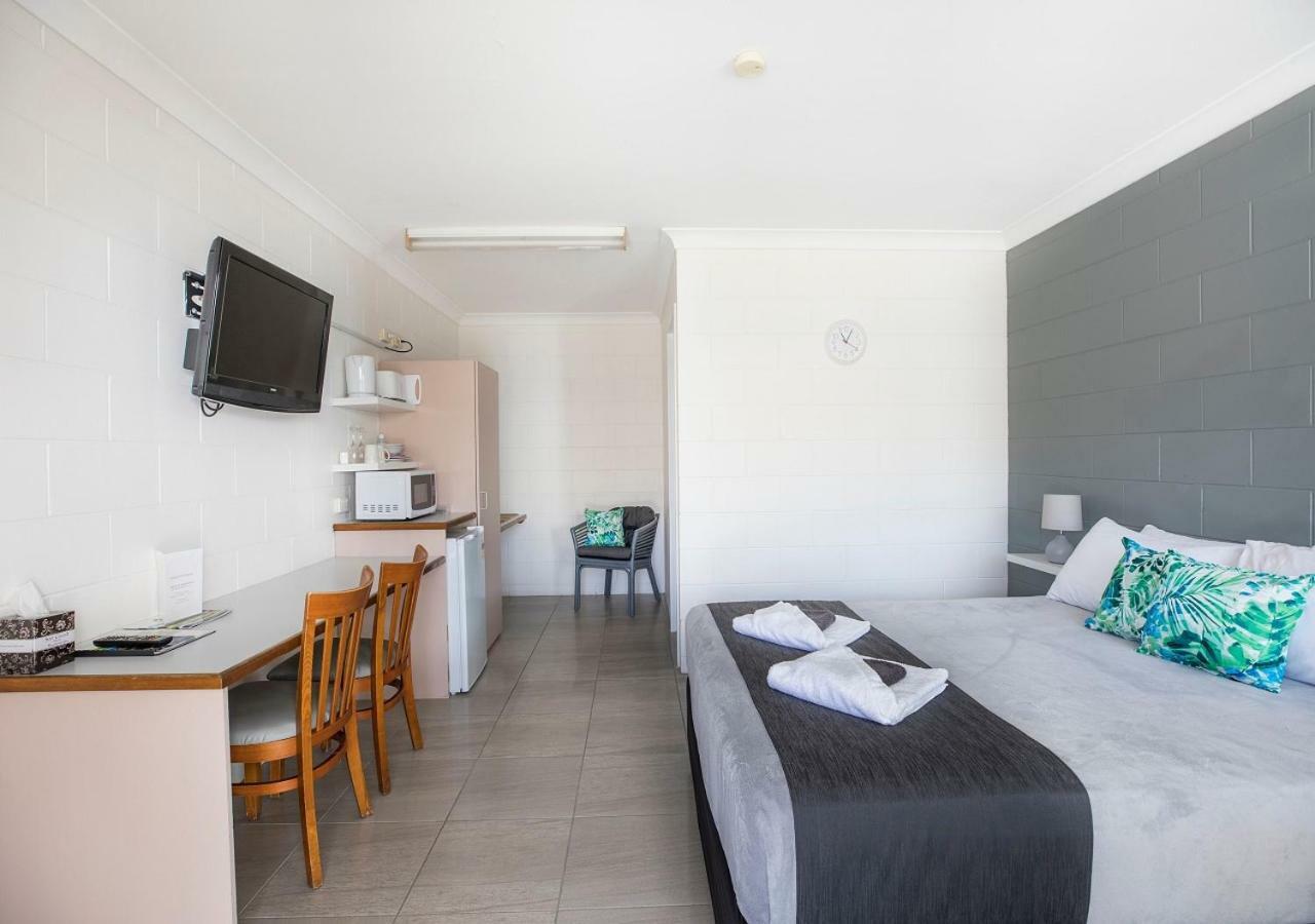Banjo Paterson Motor Inn Townsville Ngoại thất bức ảnh