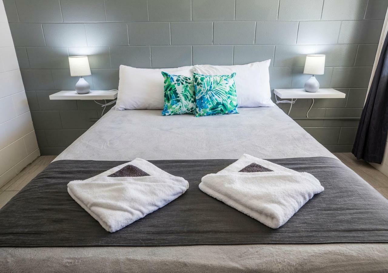Banjo Paterson Motor Inn Townsville Ngoại thất bức ảnh